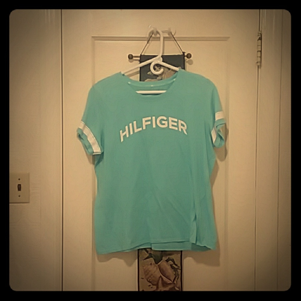 Tommy Hilfiger tshirt